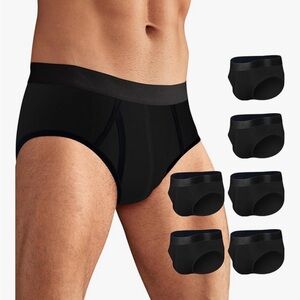 New with tags! Package of 6 pair of men’s briefs by Conked. Size large.